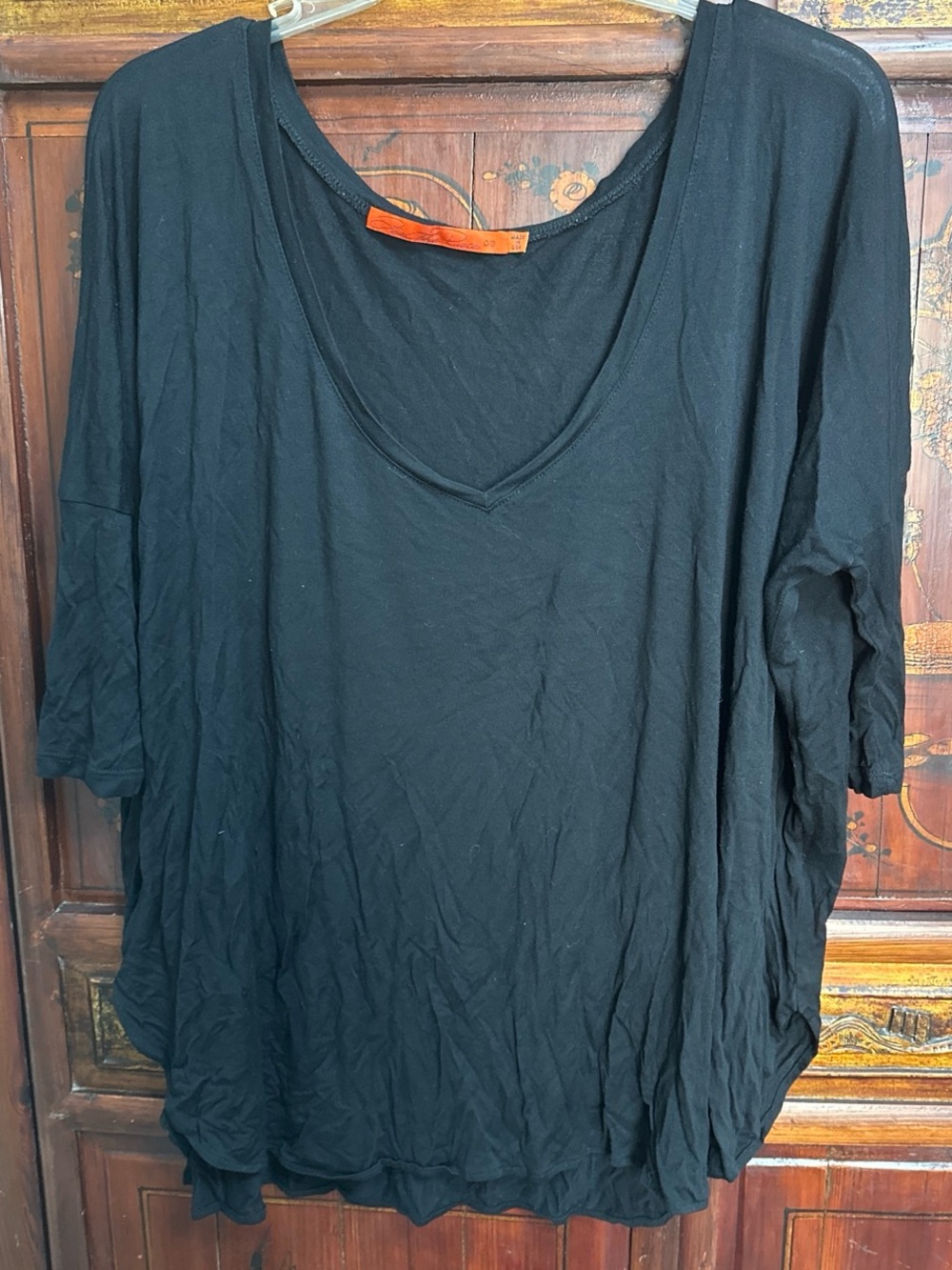 Feel The Piece Oversized V-Neck Tunic in Black
